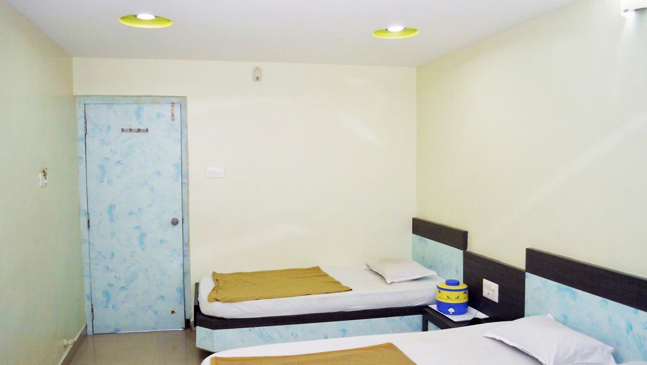 Hotel Ashoka Executive Shirdi Room photo